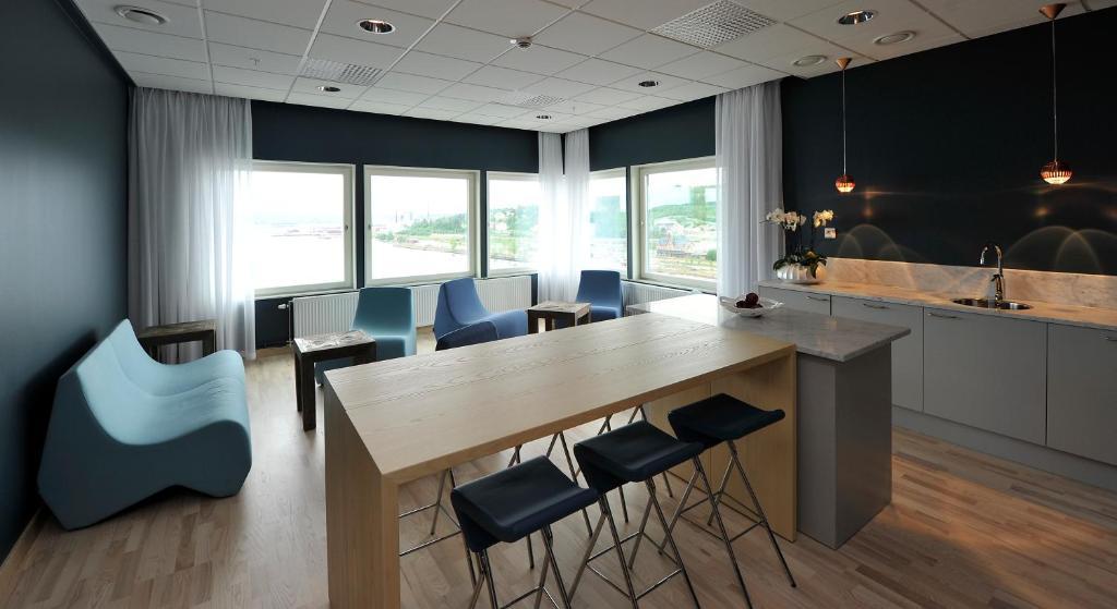 恩舍尔兹维克瑞典精英酒店 Örnsköldsvik 外观 照片